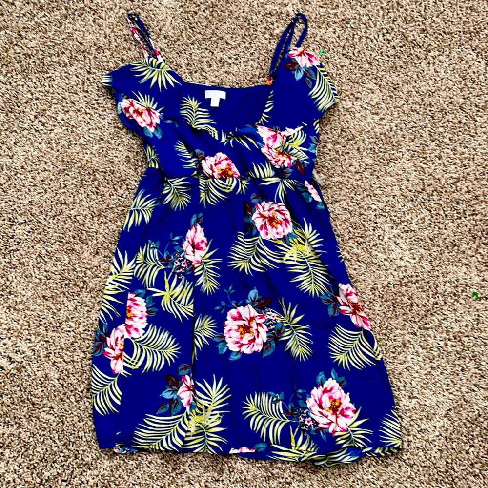 Beautiful charming Charlie’s sundress,never worn,from a pet &smoke free home!!